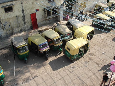 Bengal likely to open 24×7 toll free Helpline to keep Auto rickshaws in check