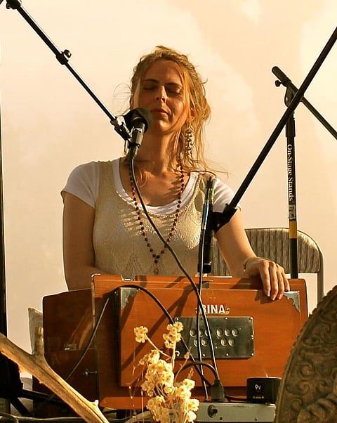 In Bown University, USA students protest kirtan singing by white woman not born Hindu