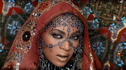 Beyoncé plays Bollywood Star in Coldplay’s new video