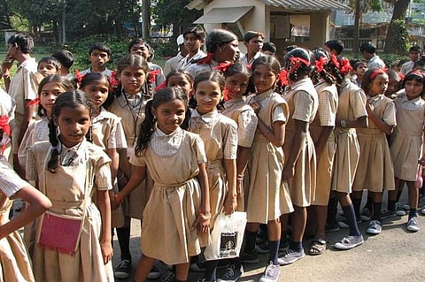 Now students of primary classes in Jharkhand to study in mother tongues