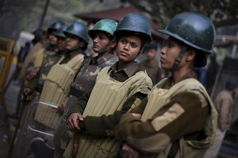 Public-police clash after Delhi Police constable held