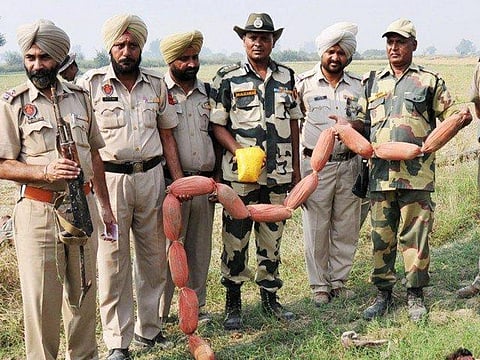 10 kg heroin rerovered in Punjab after gunfight