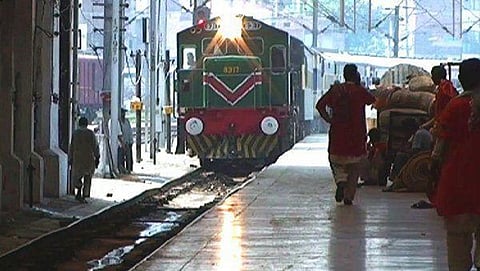 Pakistan summons Indian envoy over Samjhauta Express disruption