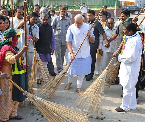 Modi calls for focusing on social hygiene