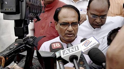 Irked mob heckles Madhya Pradesh CM