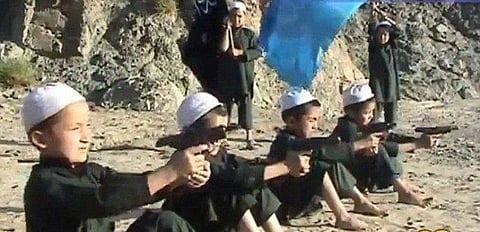 IS kidnaps 127 children to train them as target bombers