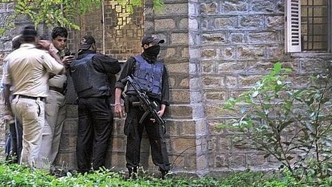 Prisoner dies in shootout at Bengaluru hospital