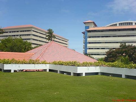 Oommen Chandy announces Rs.1,000 crore for Technopark during its silver jubilee celebrations