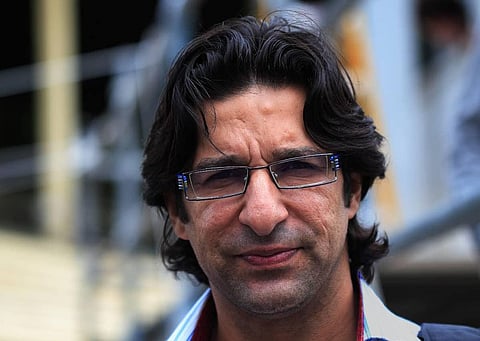 Wasim Akram shot at in Karachi