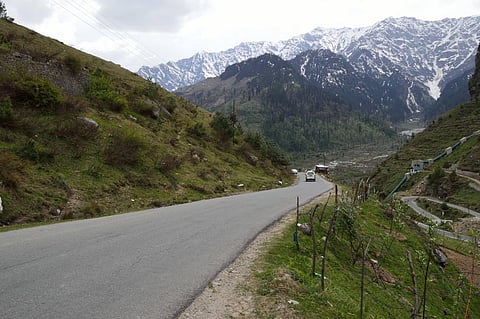 Dangerous curves: Five most scenic and treacherous roads in India
