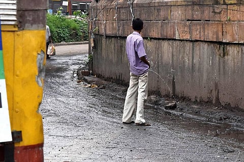 Images from Kolkata: Reality of Swachh Bharat