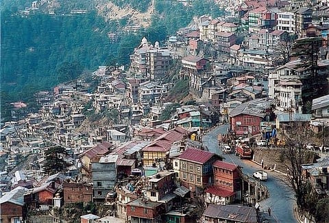 Shimla: Endless traffic jams and water scarcity add to the woes of the residents and tourists