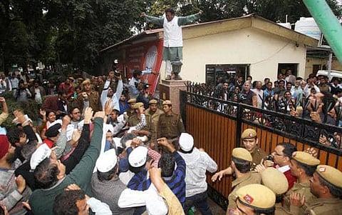 AAP to hold protest march for removal of controversial BJP leaders