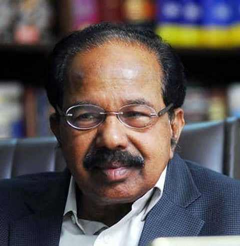 Trouble for Congress as Veerappa Moily faces plagiarism charges