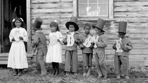 Singapore launches ‘Arumbu’, a mobile app to foster understanding of Tamil language among youth