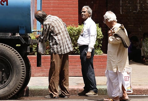 Heat Wave: Death toll crosses 1300 in Andhra, Telangana