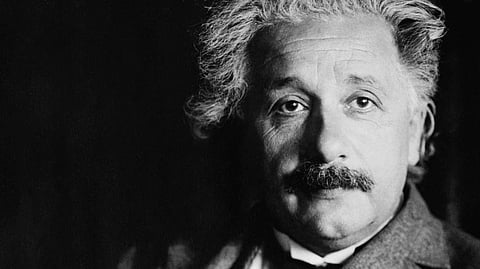 Einstein: A believer of cosmic spirituality seeking the Universal experience