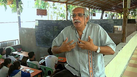 Malaysia honors Madenjit Singh for outstanding contribution to teaching sector