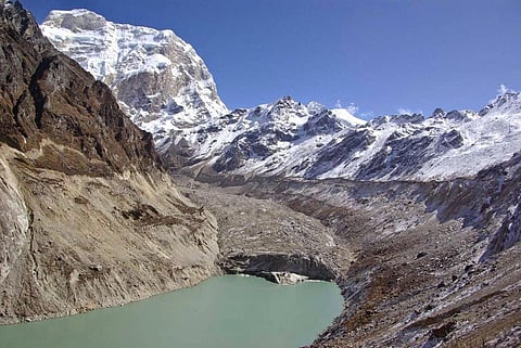 Nepal earthquake may have weakened moraine dams, say scientists