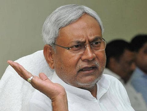 After Lalu Prasad, Nitish Kumar hints towards Janata Parivar merger in coming days