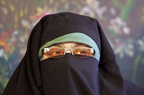 Separatist leader Asiya Andrabi hoists Pakistani flag, booked under UAPA