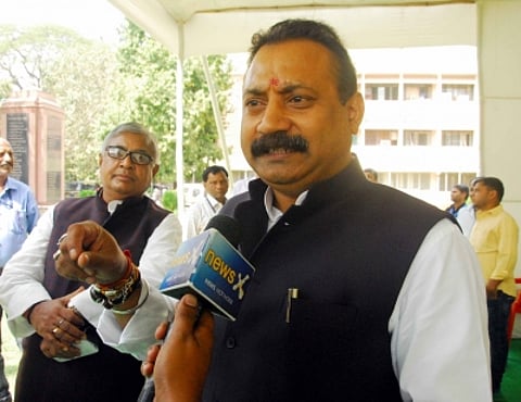 The Nitish Kumar government in Bihar, under fire over spurious liquor deaths in the state, on Monday said that such tragedies get reported from states with no liquor ban as well