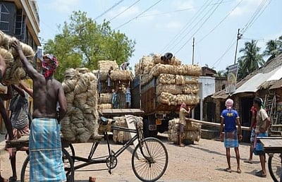 West Bengal's jute industry struggles to recover from effects of lockdown. (IANS)
