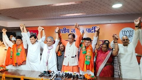Over 50 leaders of Vikassheel Insaan Party (VIP) on Friday joined the BJP's Bihar unit. (IANS)