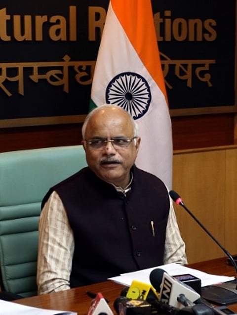 For promotion of all Indian languages, including Hindi, the Indian Council for Cultural Relations (ICCR) will be starting a structured course from the coming academic session. (IANS)