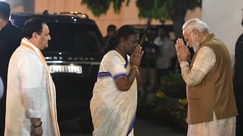 जनजाति गौरव दिवस में राष्ट्रपति शामिल होंगी