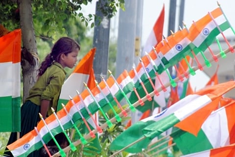 15 अगस्त पर राष्ट्रीय ध्वज के रंग में रंगेगी दिल्ली