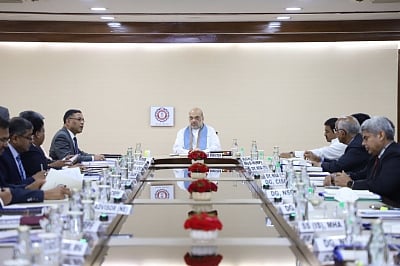 सभी राज्य राष्ट्रीय सुरक्षा के मुद्दों को दें प्राथमिकता : शाह