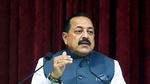 समुद्री तटों से पीएम मोदी के जन्मदिन तक 1,500 टन कचरा हटाने का रखा लक्ष्य