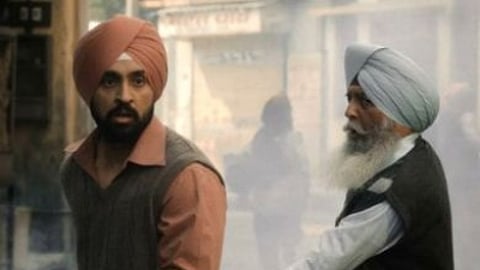 दिलजीत की 'जोगी' है सिख विरोधी दंगों से जूझती दोस्ती की अनोखी कहानी