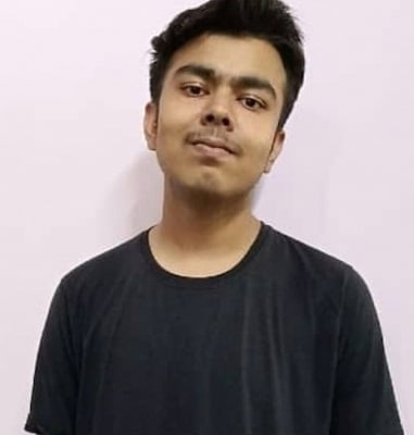 इंस्टाग्राम में बग ढूंढने वाला छात्र