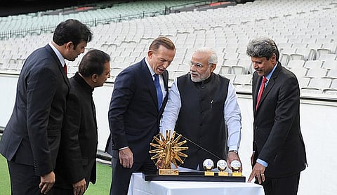 कपिल देव, प्रधानमंत्री मोदी और अन्य