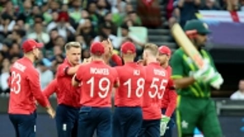 आईसीसी विश्व कप 2022: इंग्लैंड ने ट्रॉफी अपने नाम की