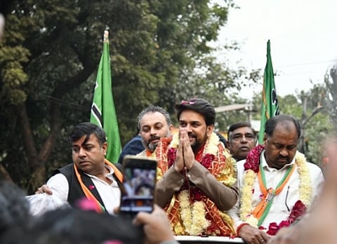अनुराग ठाकुर ने दिल्ली एमसीडी चुनावों में फिर से भाजपा को बहुमत से जिताने की अपील की (IANS)