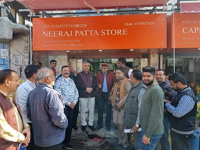 देहरादून का प्रसिद्ध पलटन बाजार (IANS)