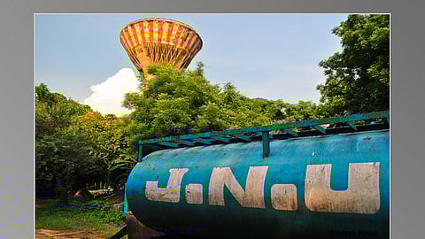 JNU में काटा बिजली पानी का कनेक्शन 