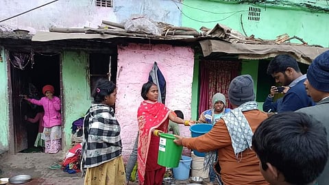 स्वच्छ बिहार: ढोल के साथ पटना के घर-घर पहुंची टीम(IANS)