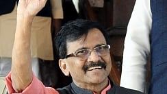 संजय राउत ने एकनाथ शिंदे की सरकार के लिए कहा कि वह फरवरी तक नहीं चलेगी (IANS)