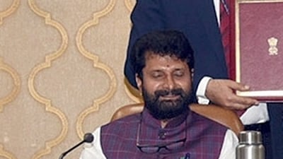 भाजपा विधायक ने मांसाहारी भोजन कर किया मंदिर में प्रवेश (IANS)