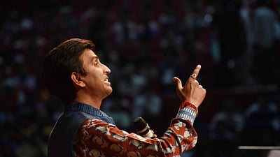 कुमार विश्वास की आरएसएस (RSS) टिप्पणी पर उन्हें जान से मारने की धमकी मिली (IANS)