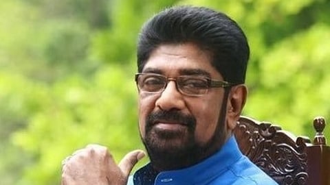 श्रीलंका के स्वास्थ्य मंत्री केहेलिया रामबुकवेला(IANS)