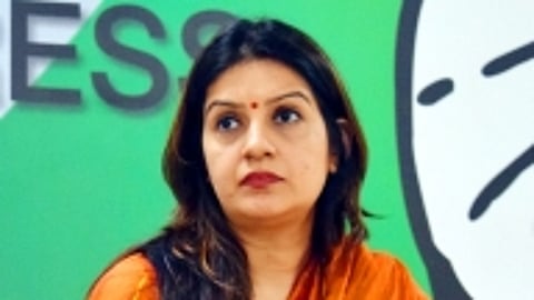 बीसीसी डॉक्यूमेंट्री और विपक्ष का निशाना (IANS)