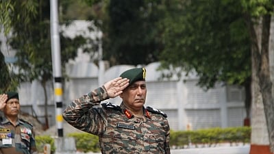 लेफ्टिनेंट जनरल मनीष एरी (ians)