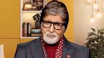 ट्विटर पर ब्लू टिक पाने के लिए अमिताभ बच्चन ने लिखी मजेदार बात(IANS)