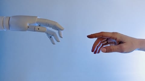 जल्द ही इंसान कंप्यूटर में Consciousness अपलोड करने में सक्षम हो जायेगा(IANS)