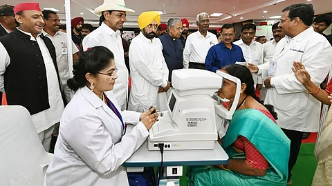 कांति वेलुगु कार्यक्रम के तेहत 1 करोड़ लोगों की आँखों की जांच हुई(IANS)